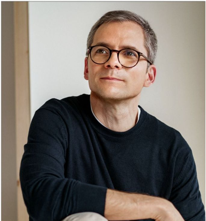 
                    4c96b151de4fd1b0e517f153581559ba240a53b6